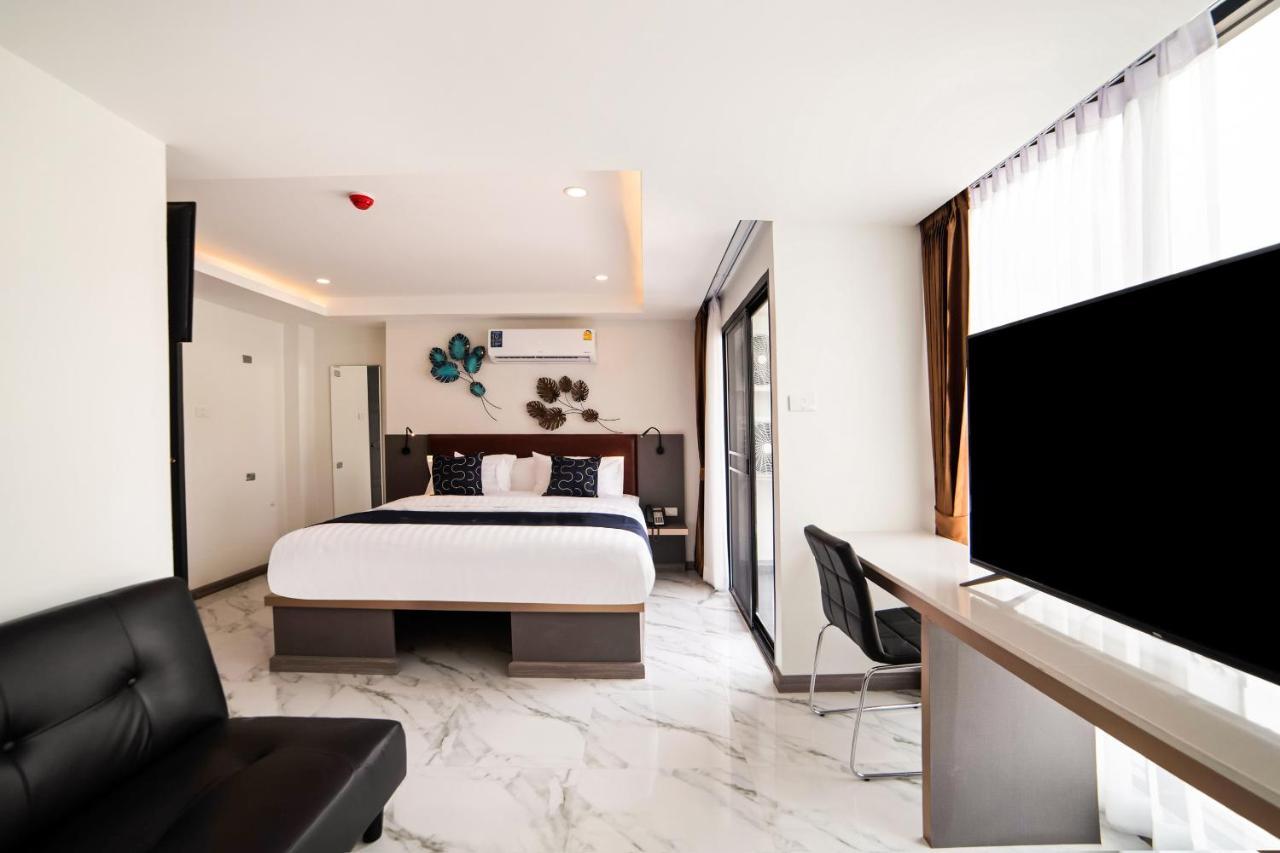 Ongkara Near Bts Thonglor Hotel Bangkok Bagian luar foto