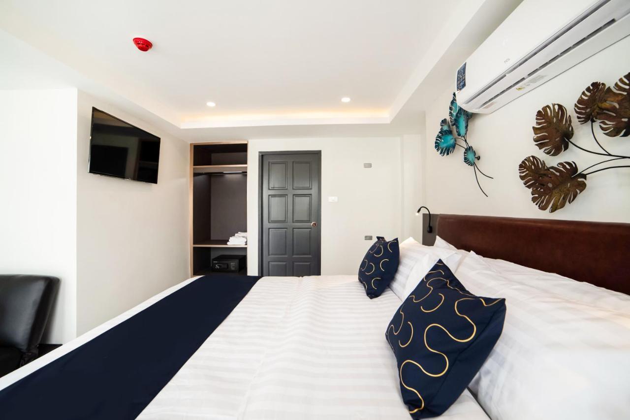 Ongkara Near Bts Thonglor Hotel Bangkok Bagian luar foto