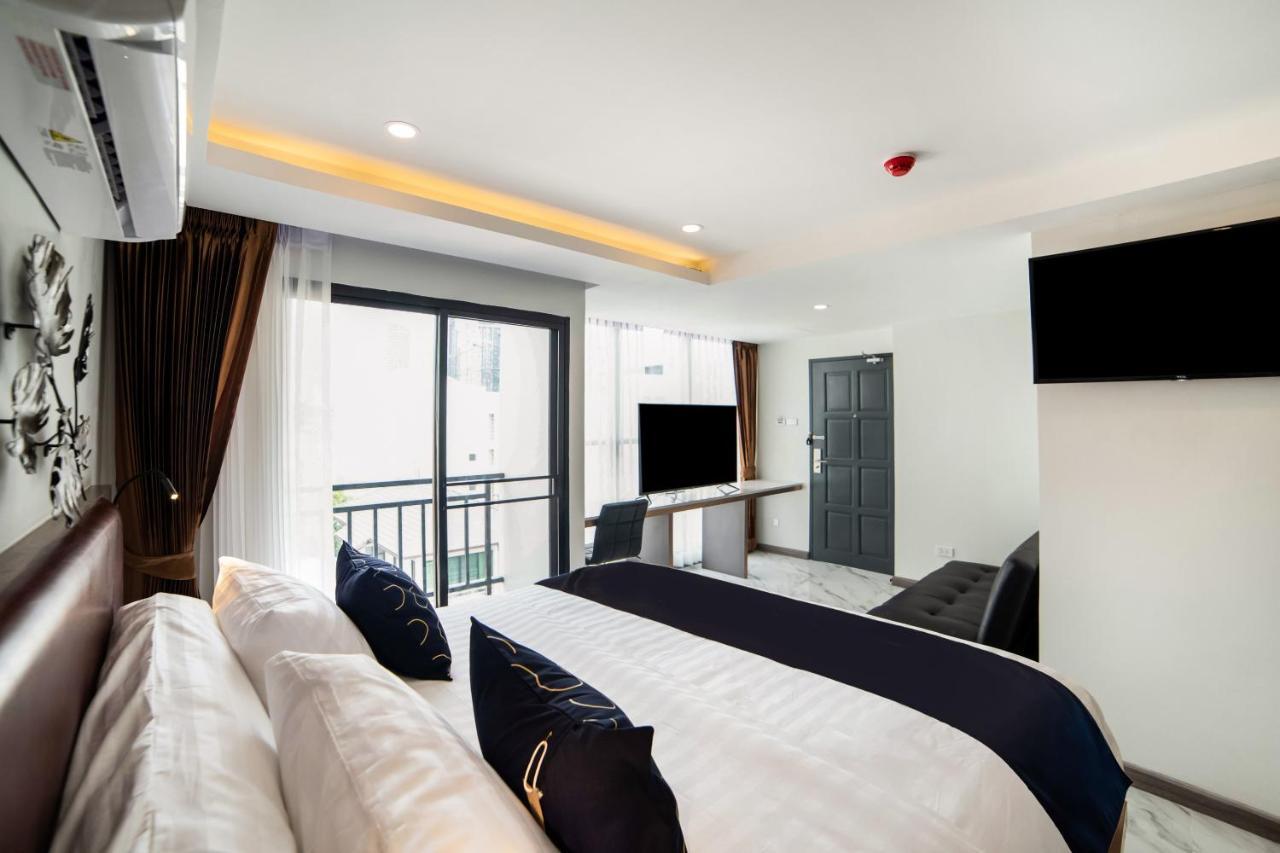 Ongkara Near Bts Thonglor Hotel Bangkok Bagian luar foto